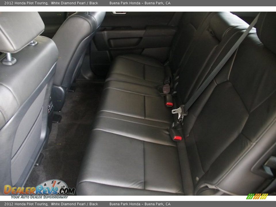 2012 Honda Pilot Touring White Diamond Pearl / Black Photo #4