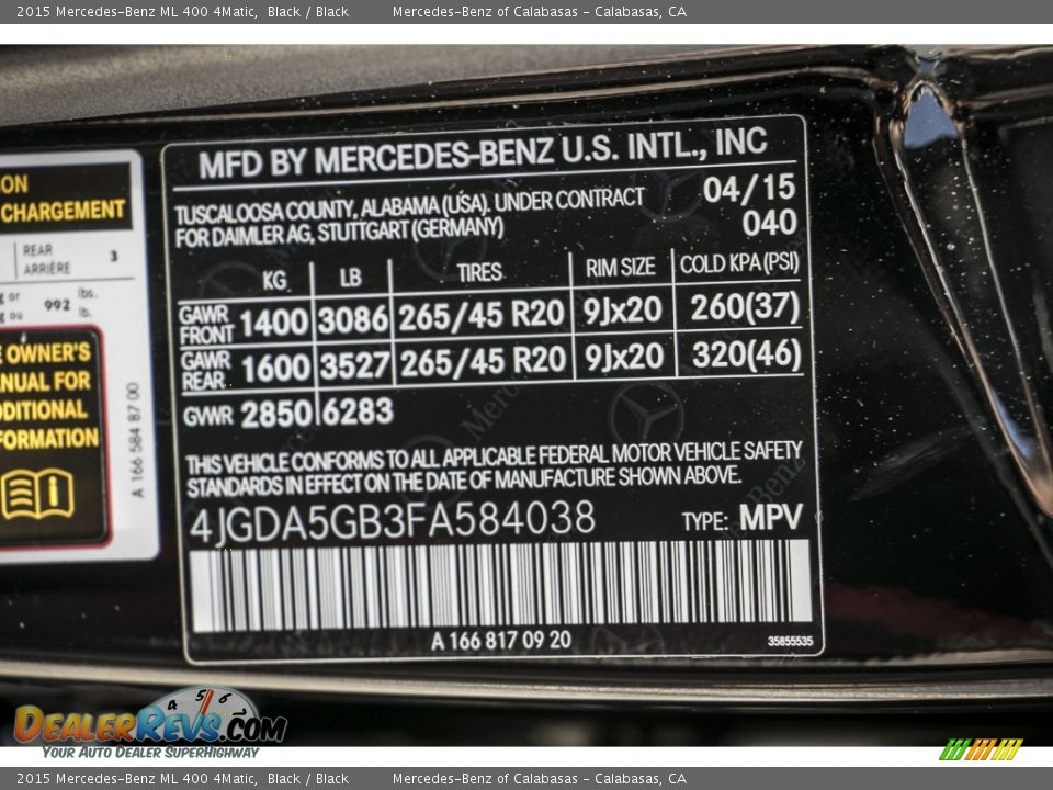 2015 Mercedes-Benz ML 400 4Matic Black / Black Photo #8