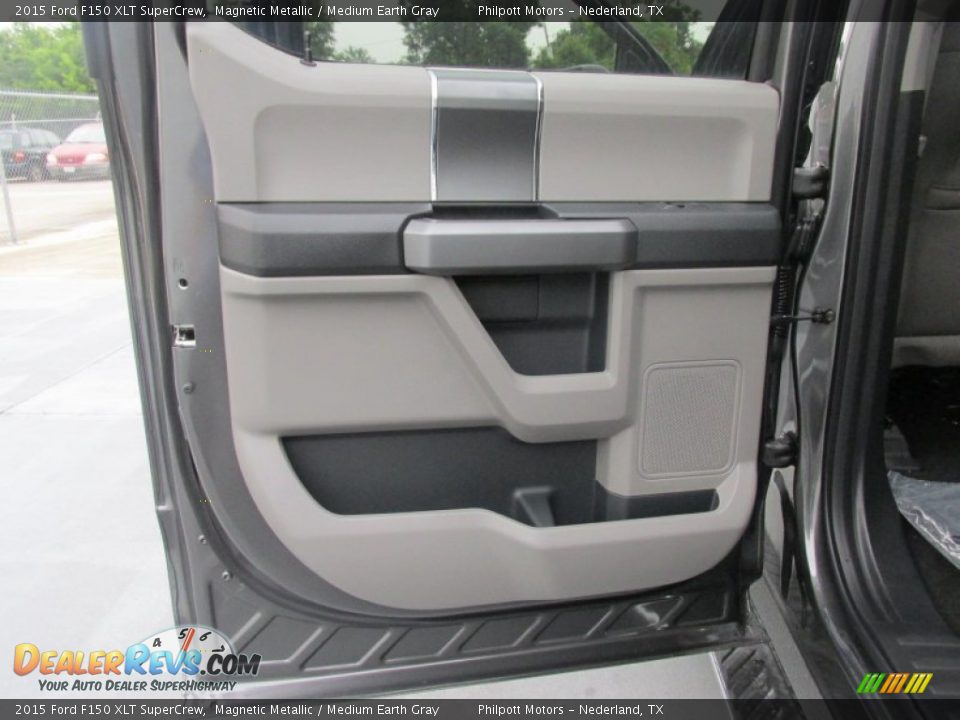 2015 Ford F150 XLT SuperCrew Magnetic Metallic / Medium Earth Gray Photo #18