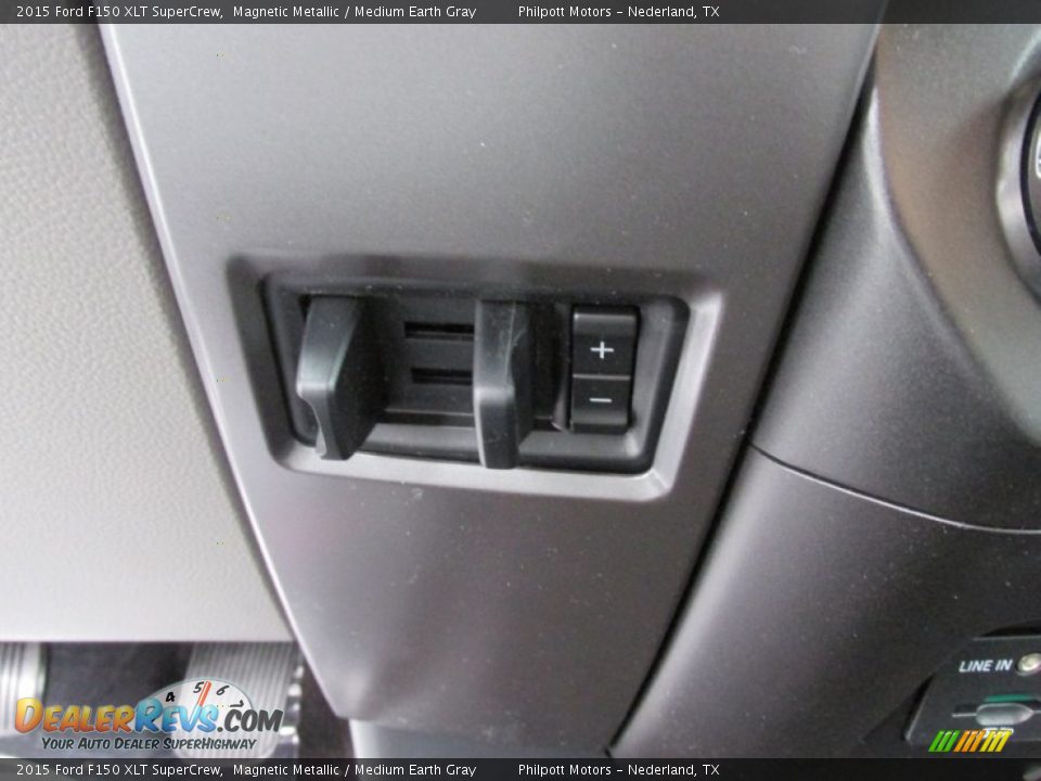 2015 Ford F150 XLT SuperCrew Magnetic Metallic / Medium Earth Gray Photo #30