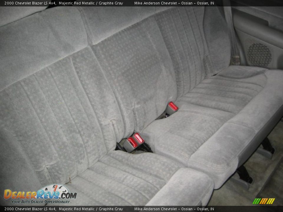 2000 Chevrolet Blazer LS 4x4 Majestic Red Metallic / Graphite Gray Photo #14