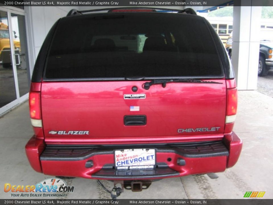 2000 Chevrolet Blazer LS 4x4 Majestic Red Metallic / Graphite Gray Photo #19