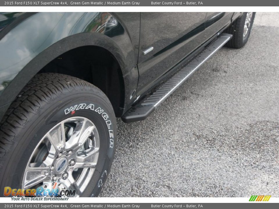 2015 Ford F150 XLT SuperCrew 4x4 Green Gem Metallic / Medium Earth Gray Photo #3