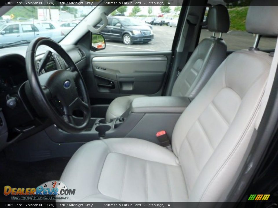 2005 Ford Explorer XLT 4x4 Black / Midnight Grey Photo #8