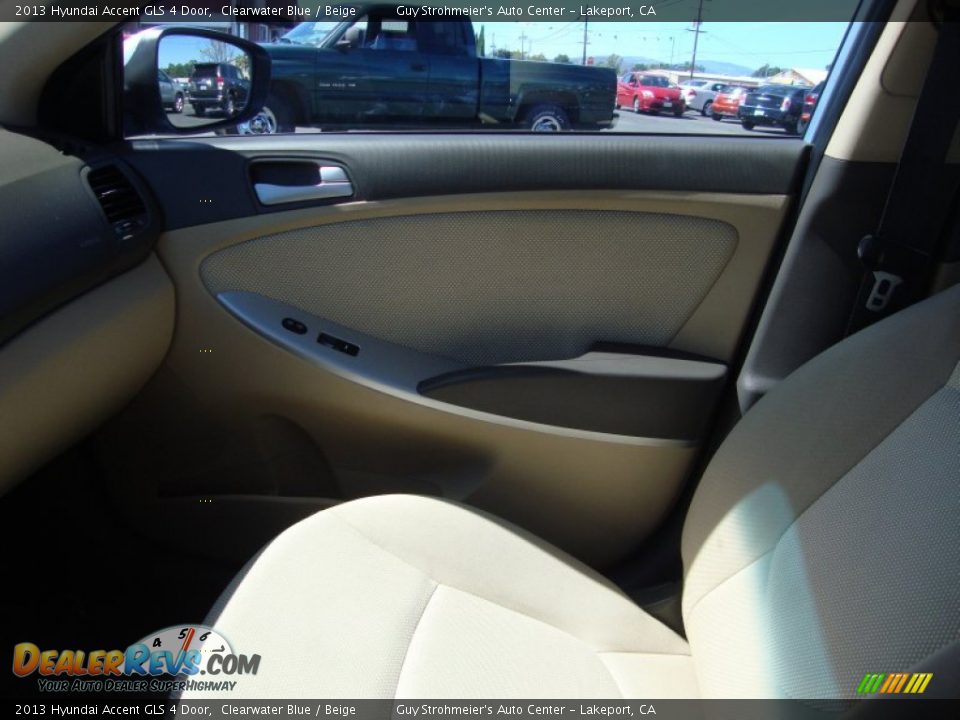 2013 Hyundai Accent GLS 4 Door Clearwater Blue / Beige Photo #16