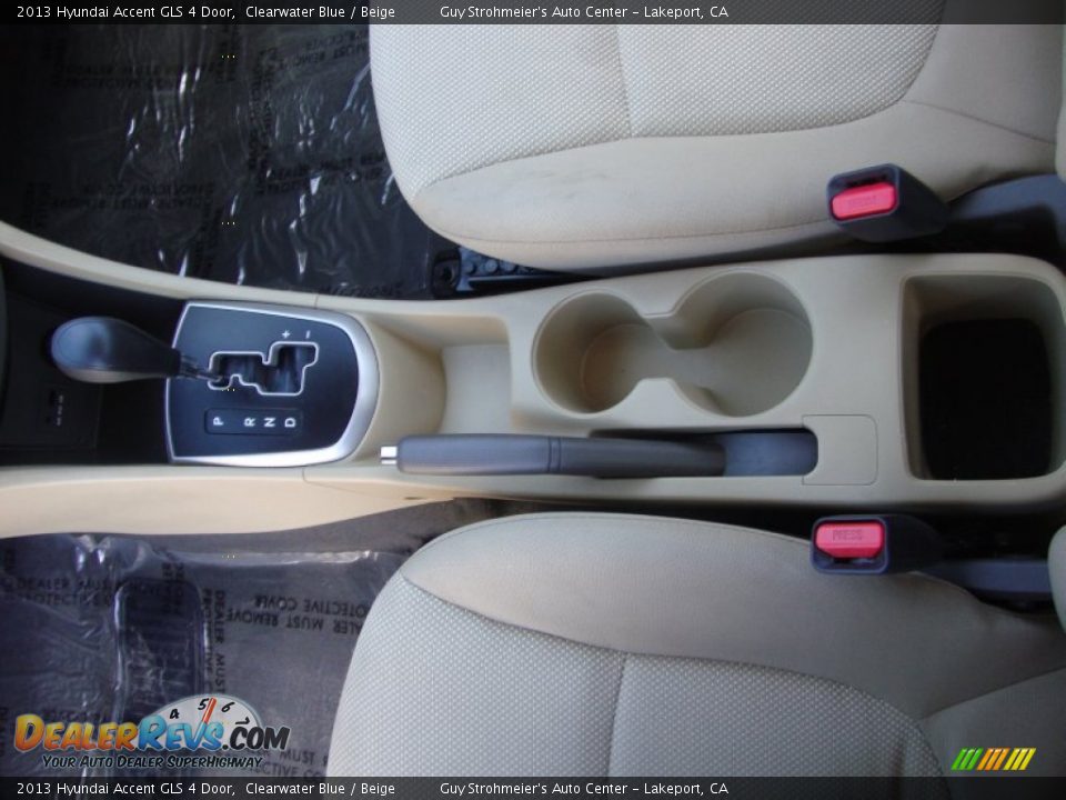 2013 Hyundai Accent GLS 4 Door Clearwater Blue / Beige Photo #18