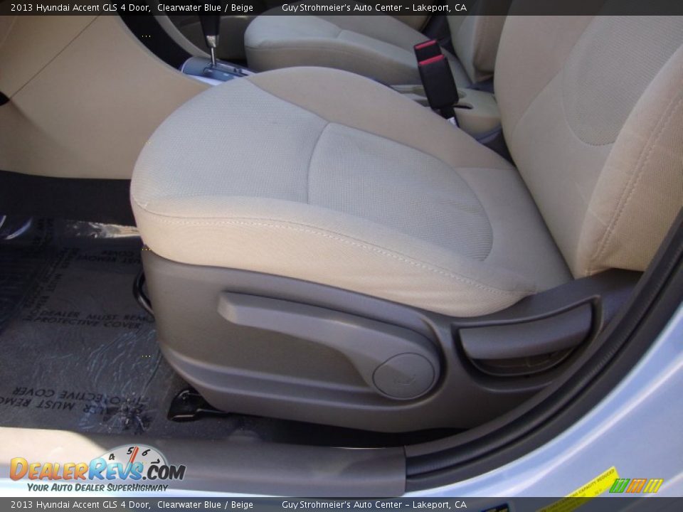 2013 Hyundai Accent GLS 4 Door Clearwater Blue / Beige Photo #20