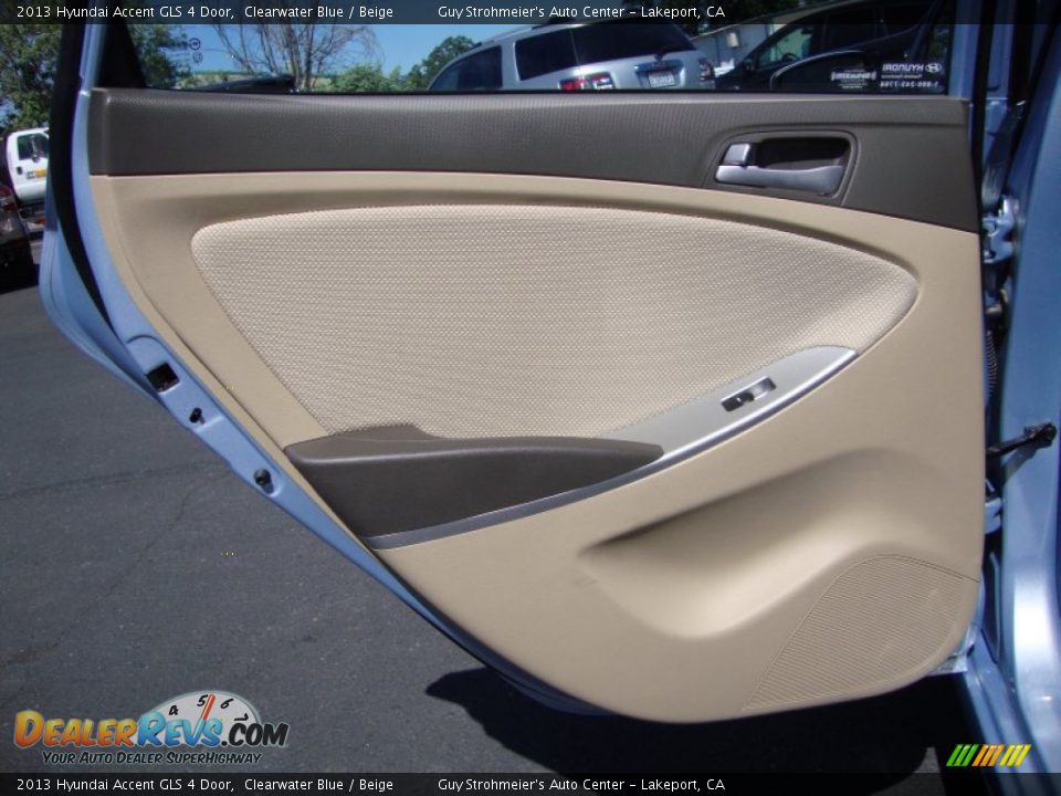 2013 Hyundai Accent GLS 4 Door Clearwater Blue / Beige Photo #23