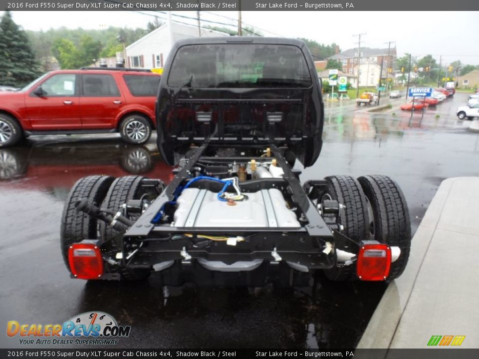 2016 Ford F550 Super Duty XLT Super Cab Chassis 4x4 Shadow Black / Steel Photo #4