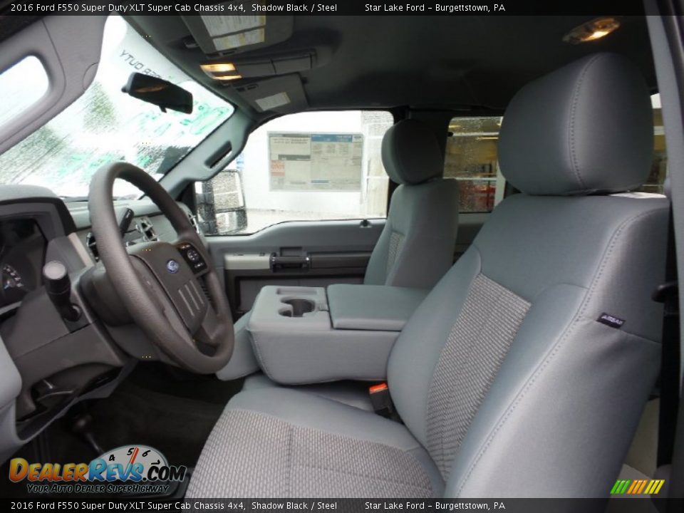 Front Seat of 2016 Ford F550 Super Duty XLT Super Cab Chassis 4x4 Photo #12