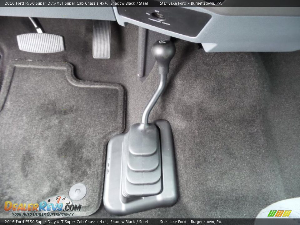 2016 Ford F550 Super Duty XLT Super Cab Chassis 4x4 Shadow Black / Steel Photo #18