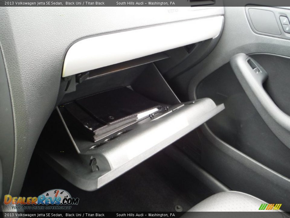 2013 Volkswagen Jetta SE Sedan Black Uni / Titan Black Photo #28