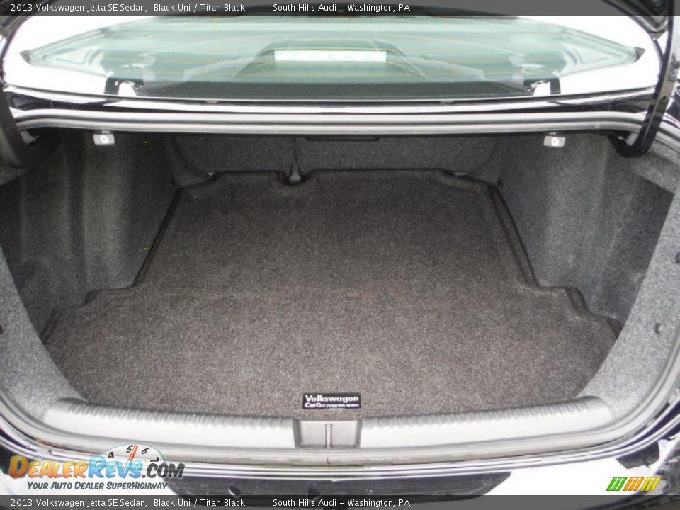 2013 Volkswagen Jetta SE Sedan Black Uni / Titan Black Photo #30