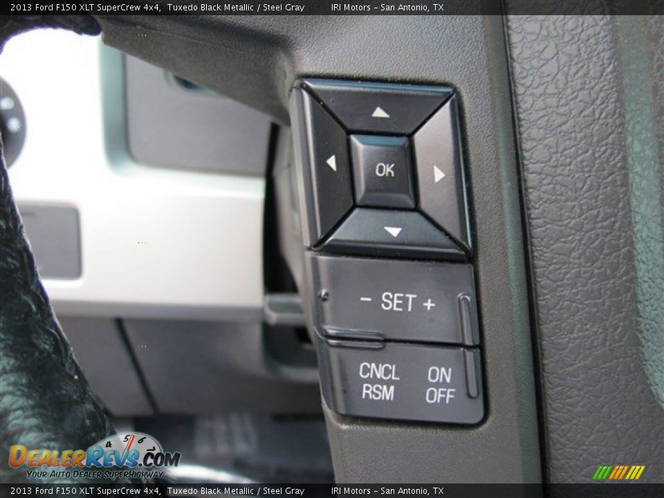 2013 Ford F150 XLT SuperCrew 4x4 Tuxedo Black Metallic / Steel Gray Photo #22