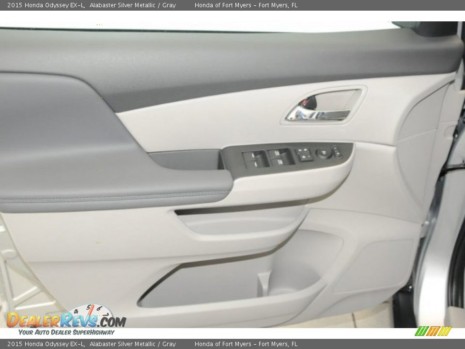 2015 Honda Odyssey EX-L Alabaster Silver Metallic / Gray Photo #8