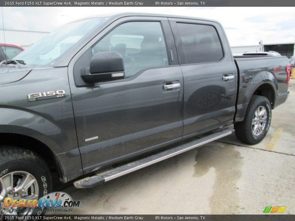 2015 Ford F150 XLT SuperCrew 4x4 Magnetic Metallic / Medium Earth Gray Photo #1