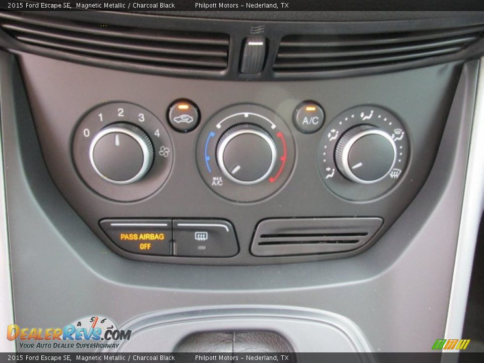 2015 Ford Escape SE Magnetic Metallic / Charcoal Black Photo #27