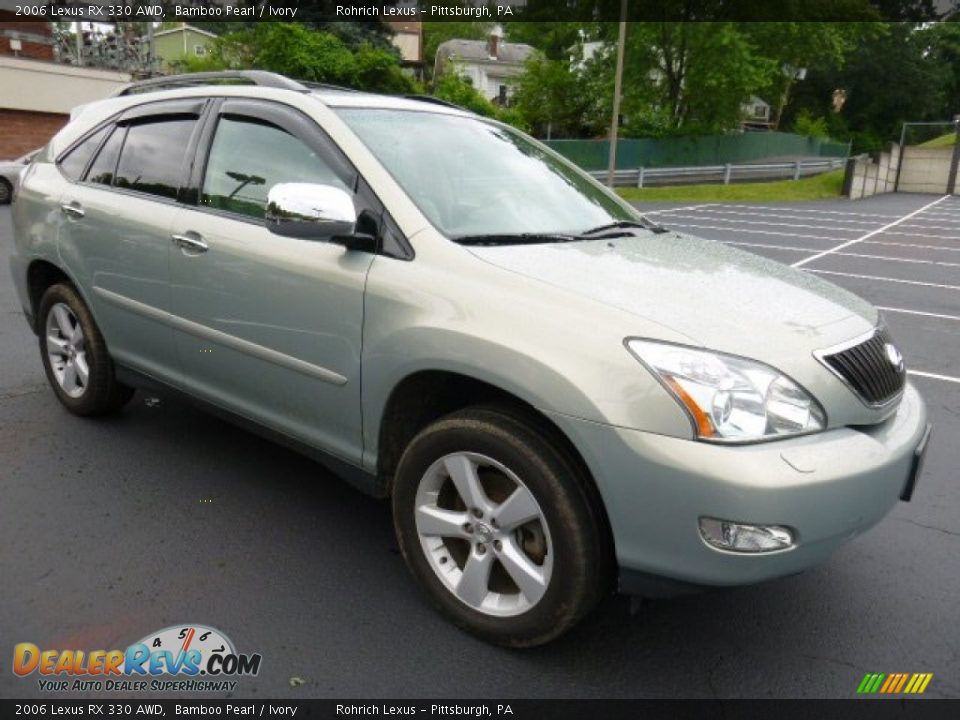 Front 3/4 View of 2006 Lexus RX 330 AWD Photo #6