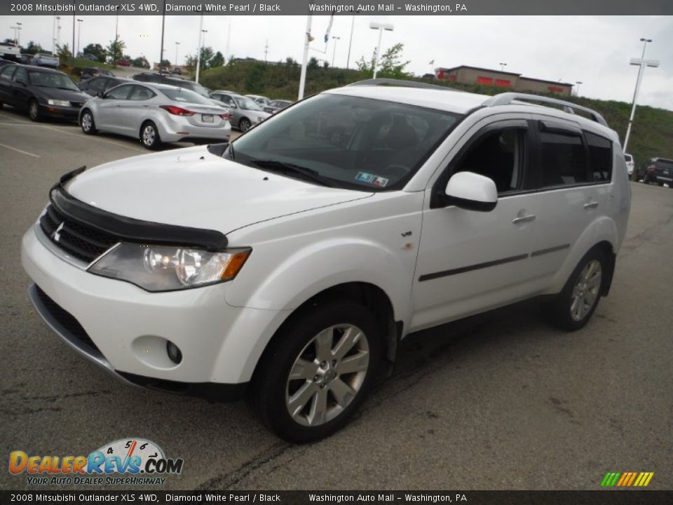 Front 3/4 View of 2008 Mitsubishi Outlander XLS 4WD Photo #5