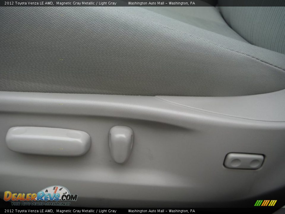 2012 Toyota Venza LE AWD Magnetic Gray Metallic / Light Gray Photo #8