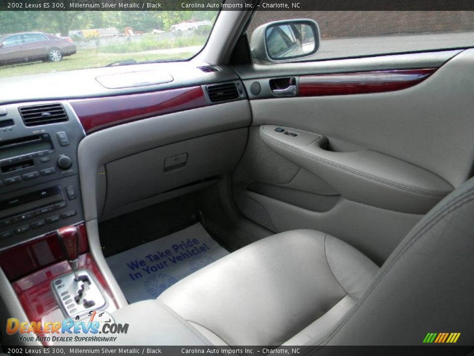 2002 Lexus ES 300 Millennium Silver Metallic / Black Photo #14