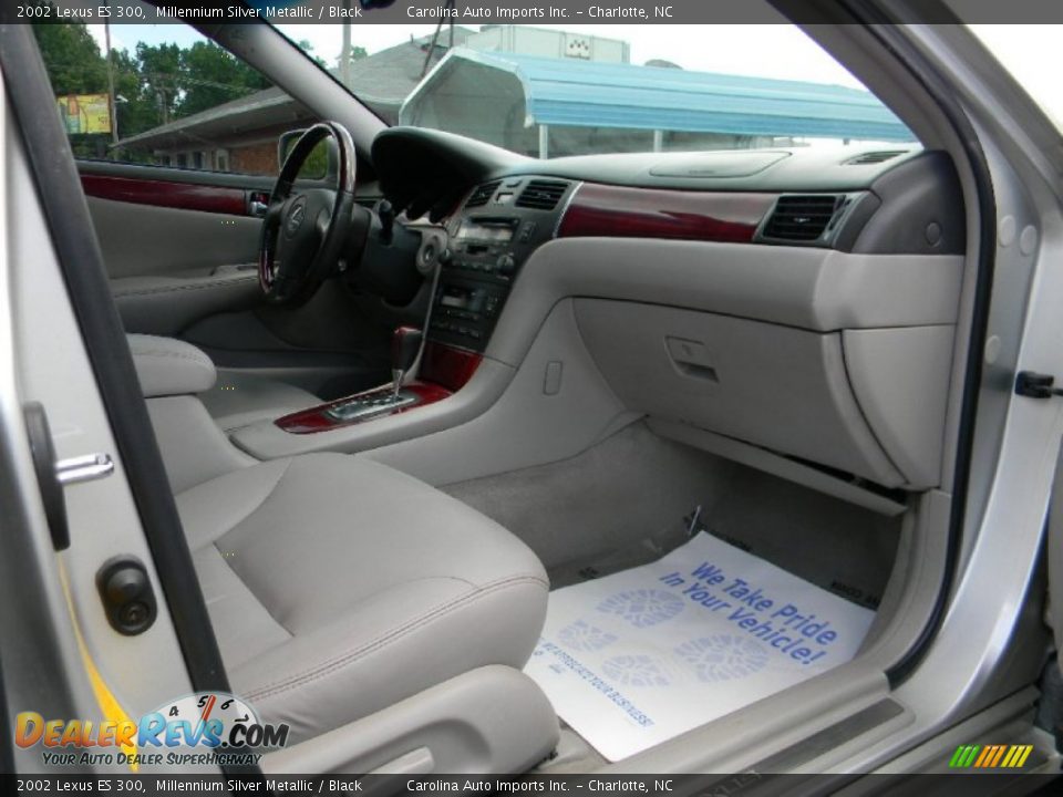 2002 Lexus ES 300 Millennium Silver Metallic / Black Photo #21