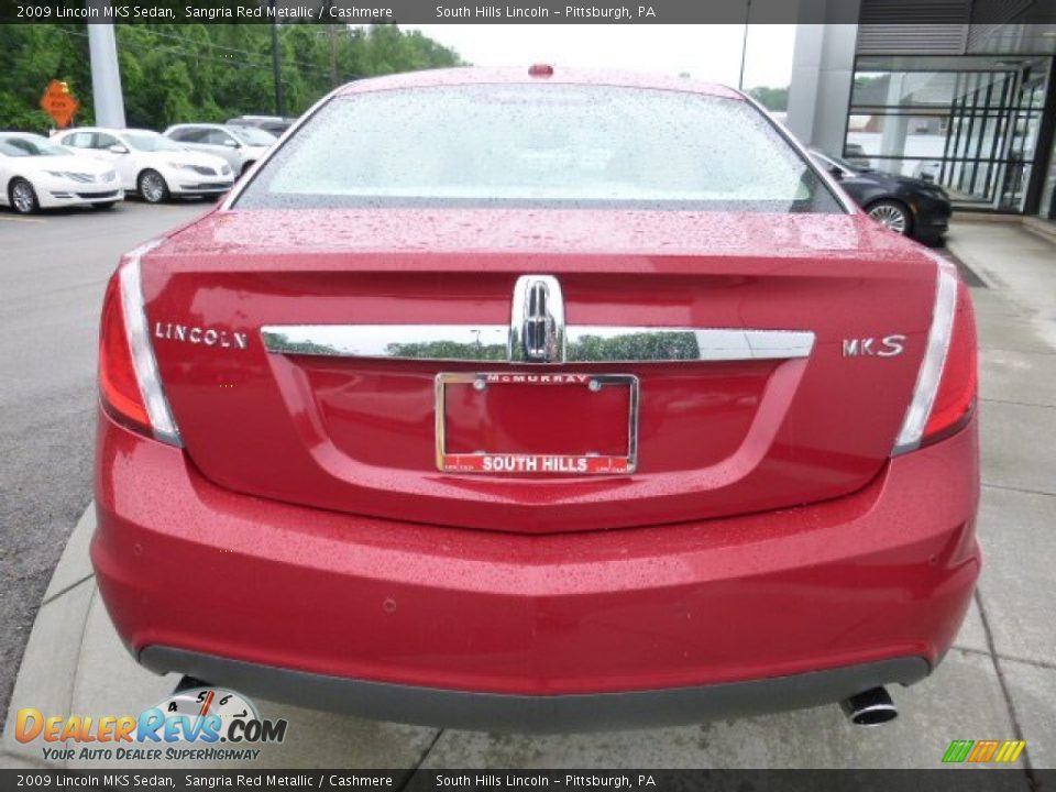 2009 Lincoln MKS Sedan Sangria Red Metallic / Cashmere Photo #4