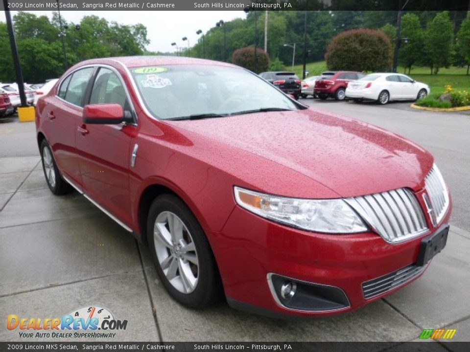Front 3/4 View of 2009 Lincoln MKS Sedan Photo #7