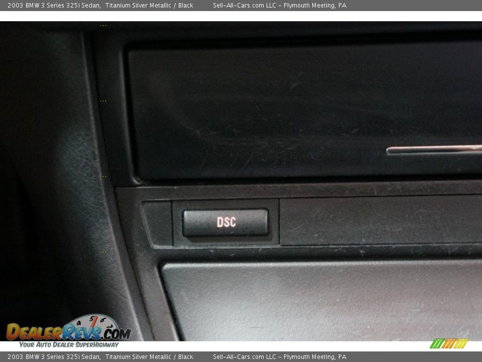 2003 BMW 3 Series 325i Sedan Titanium Silver Metallic / Black Photo #34