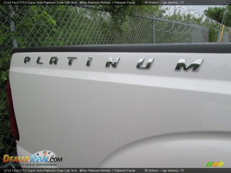 2016 Ford F250 Super Duty Platinum Crew Cab 4x4 White Platinum Metallic / Platinum Pecan Photo #9