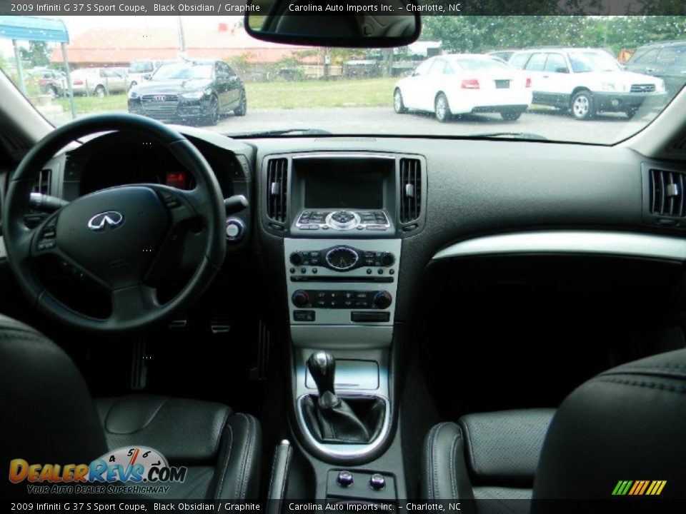 2009 Infiniti G 37 S Sport Coupe Black Obsidian / Graphite Photo #17