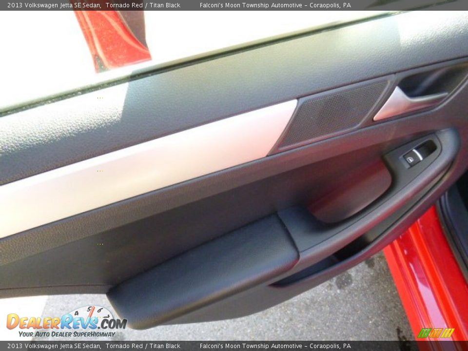 2013 Volkswagen Jetta SE Sedan Tornado Red / Titan Black Photo #19