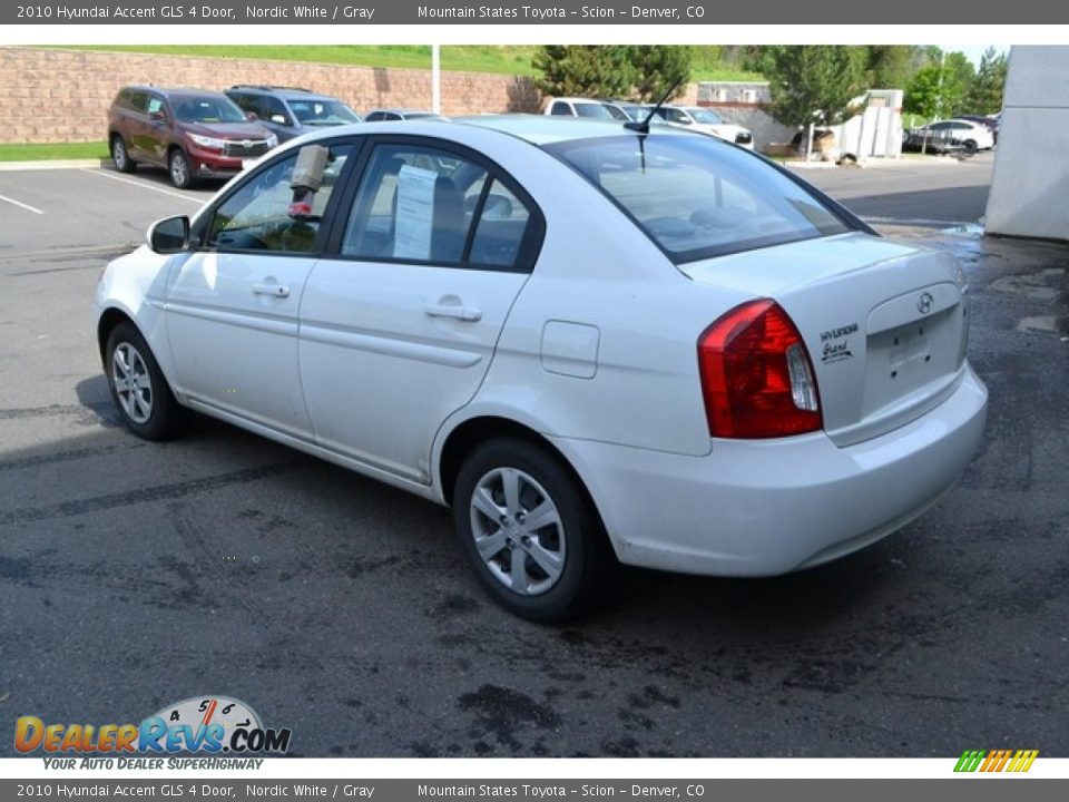 2010 Hyundai Accent GLS 4 Door Nordic White / Gray Photo #4