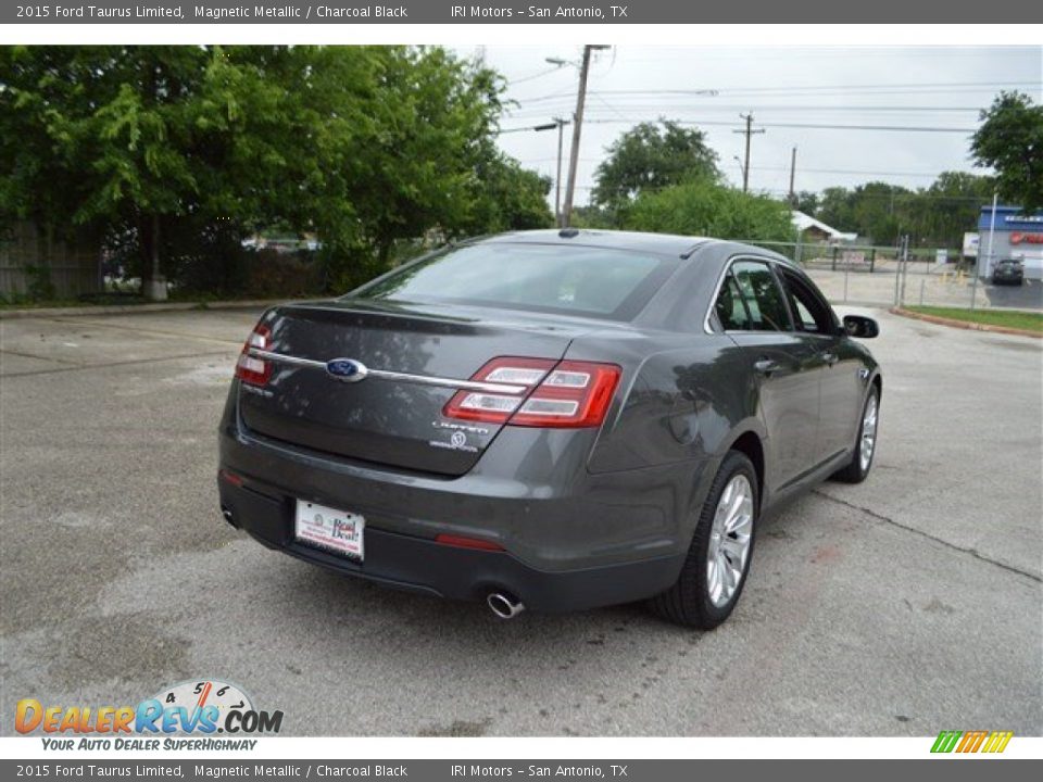 2015 Ford Taurus Limited Magnetic Metallic / Charcoal Black Photo #10