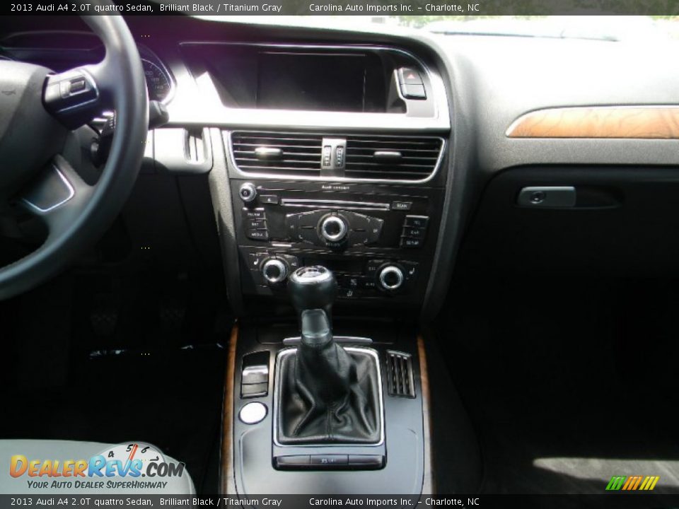 2013 Audi A4 2.0T quattro Sedan Brilliant Black / Titanium Gray Photo #15