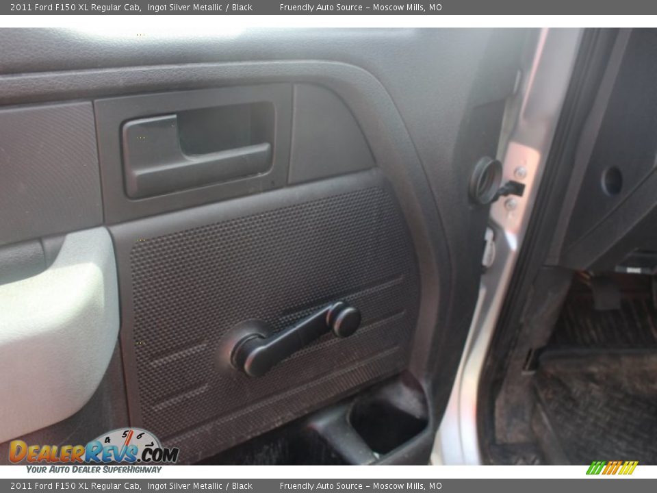 2011 Ford F150 XL Regular Cab Ingot Silver Metallic / Black Photo #15