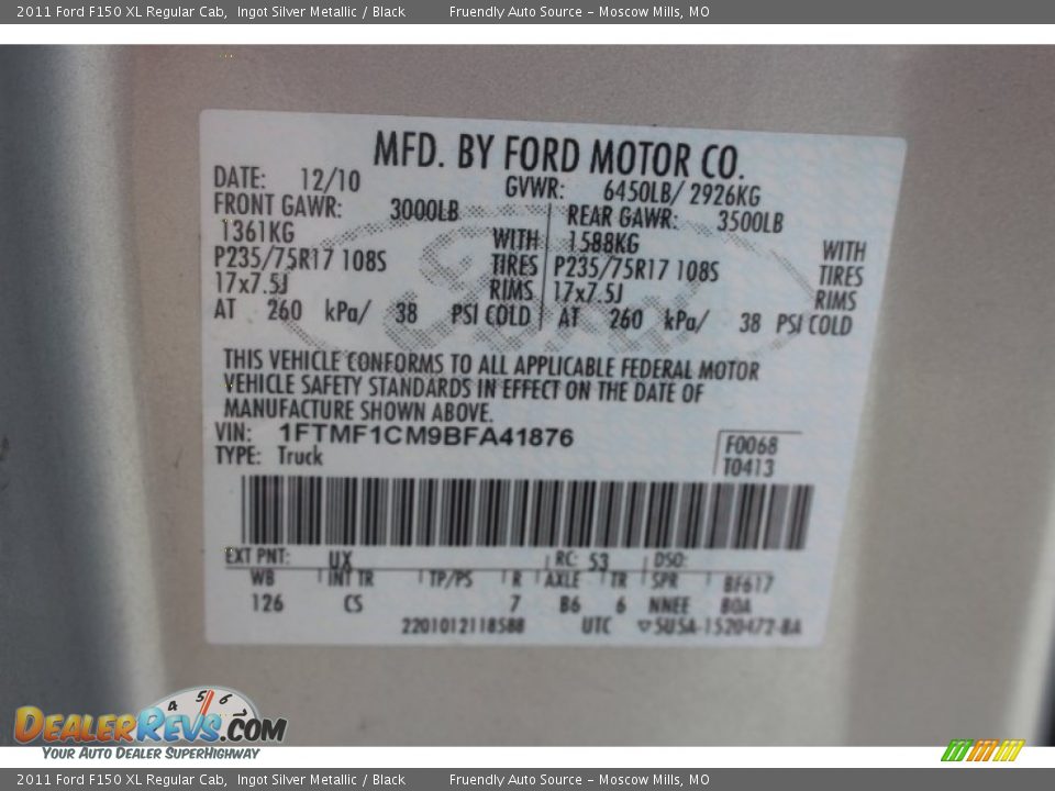2011 Ford F150 XL Regular Cab Ingot Silver Metallic / Black Photo #21
