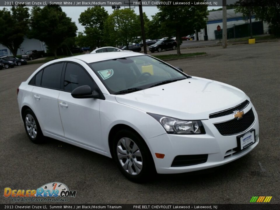 2013 Chevrolet Cruze LS Summit White / Jet Black/Medium Titanium Photo #4