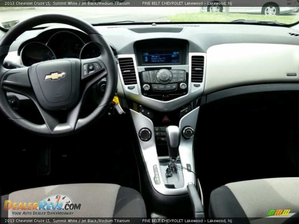 2013 Chevrolet Cruze LS Summit White / Jet Black/Medium Titanium Photo #12