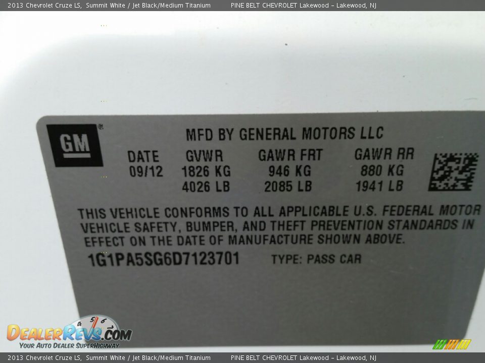 2013 Chevrolet Cruze LS Summit White / Jet Black/Medium Titanium Photo #17