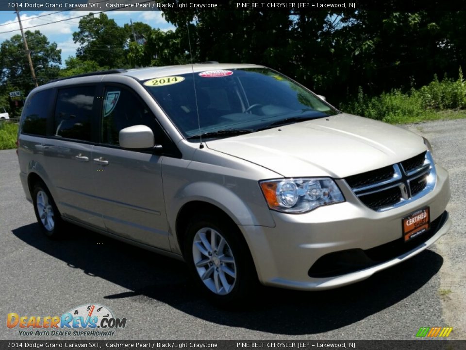 2014 Dodge Grand Caravan SXT Cashmere Pearl / Black/Light Graystone Photo #3