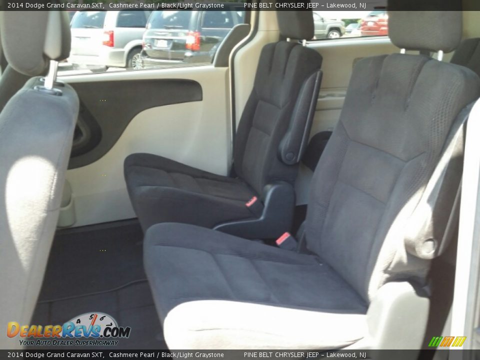 2014 Dodge Grand Caravan SXT Cashmere Pearl / Black/Light Graystone Photo #13
