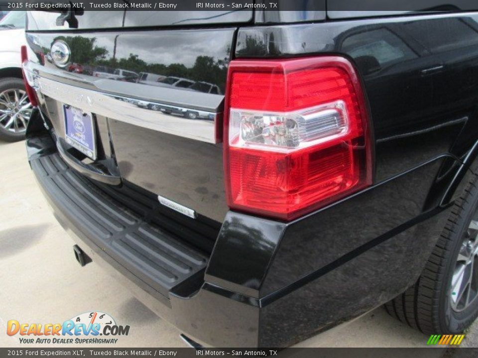 2015 Ford Expedition XLT Tuxedo Black Metallic / Ebony Photo #8