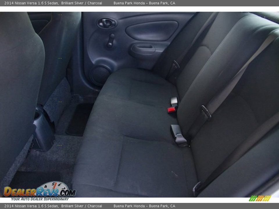 2014 Nissan Versa 1.6 S Sedan Brilliant Silver / Charcoal Photo #4