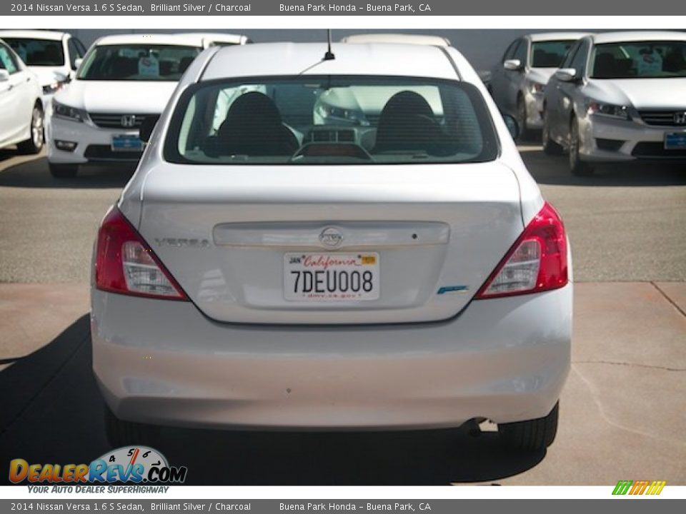 2014 Nissan Versa 1.6 S Sedan Brilliant Silver / Charcoal Photo #10