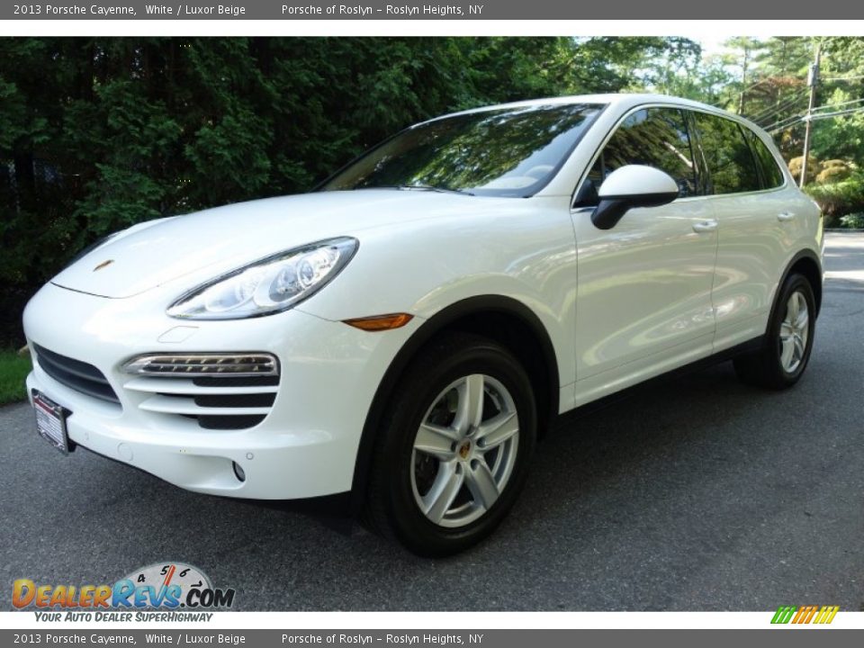 2013 Porsche Cayenne White / Luxor Beige Photo #1