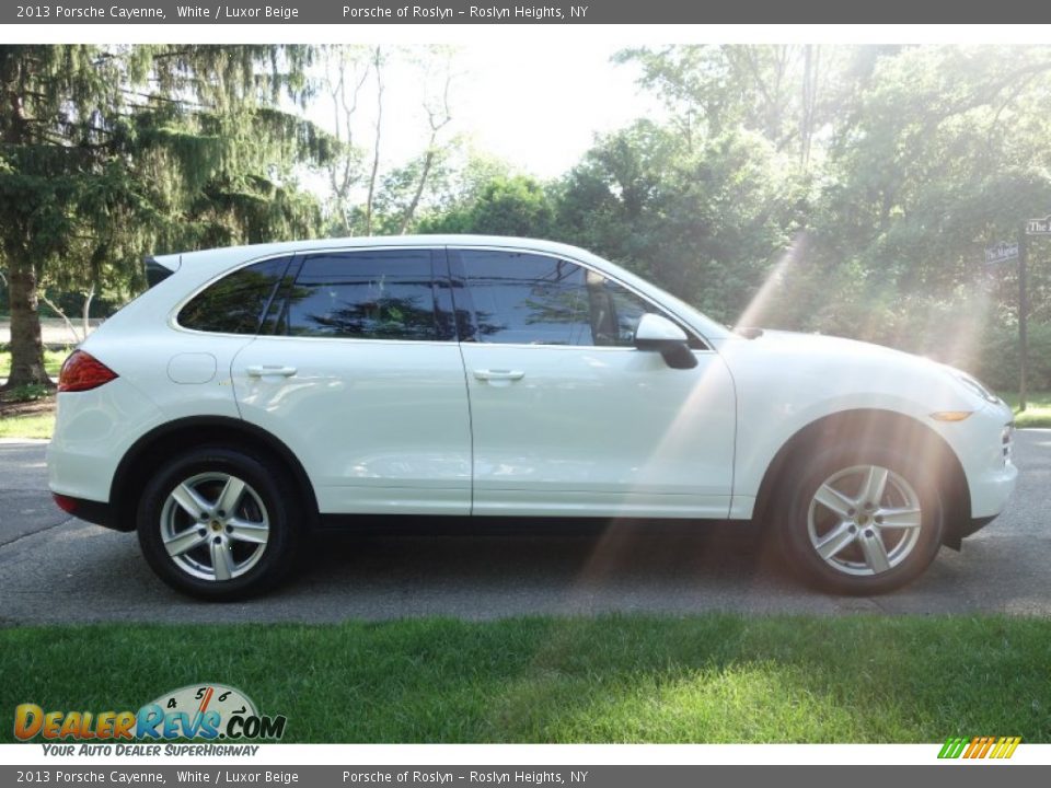 2013 Porsche Cayenne White / Luxor Beige Photo #7