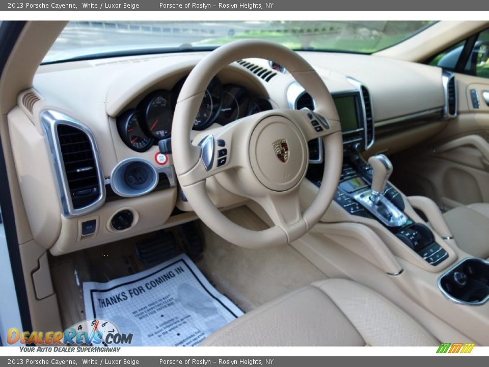2013 Porsche Cayenne White / Luxor Beige Photo #20