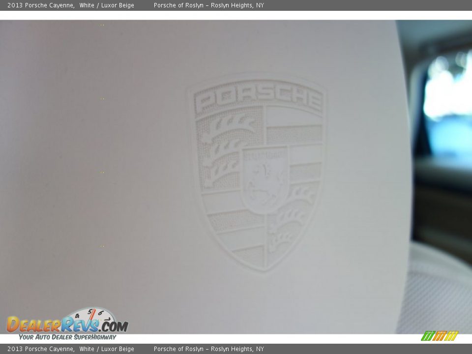 2013 Porsche Cayenne White / Luxor Beige Photo #22