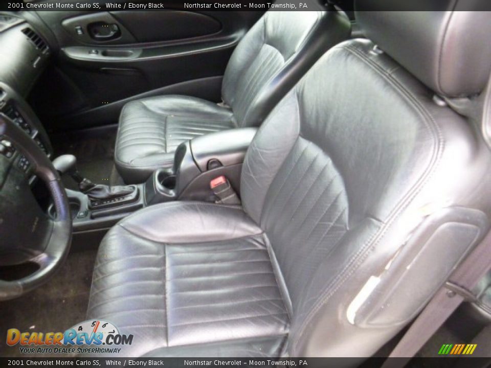 2001 Chevrolet Monte Carlo SS White / Ebony Black Photo #8